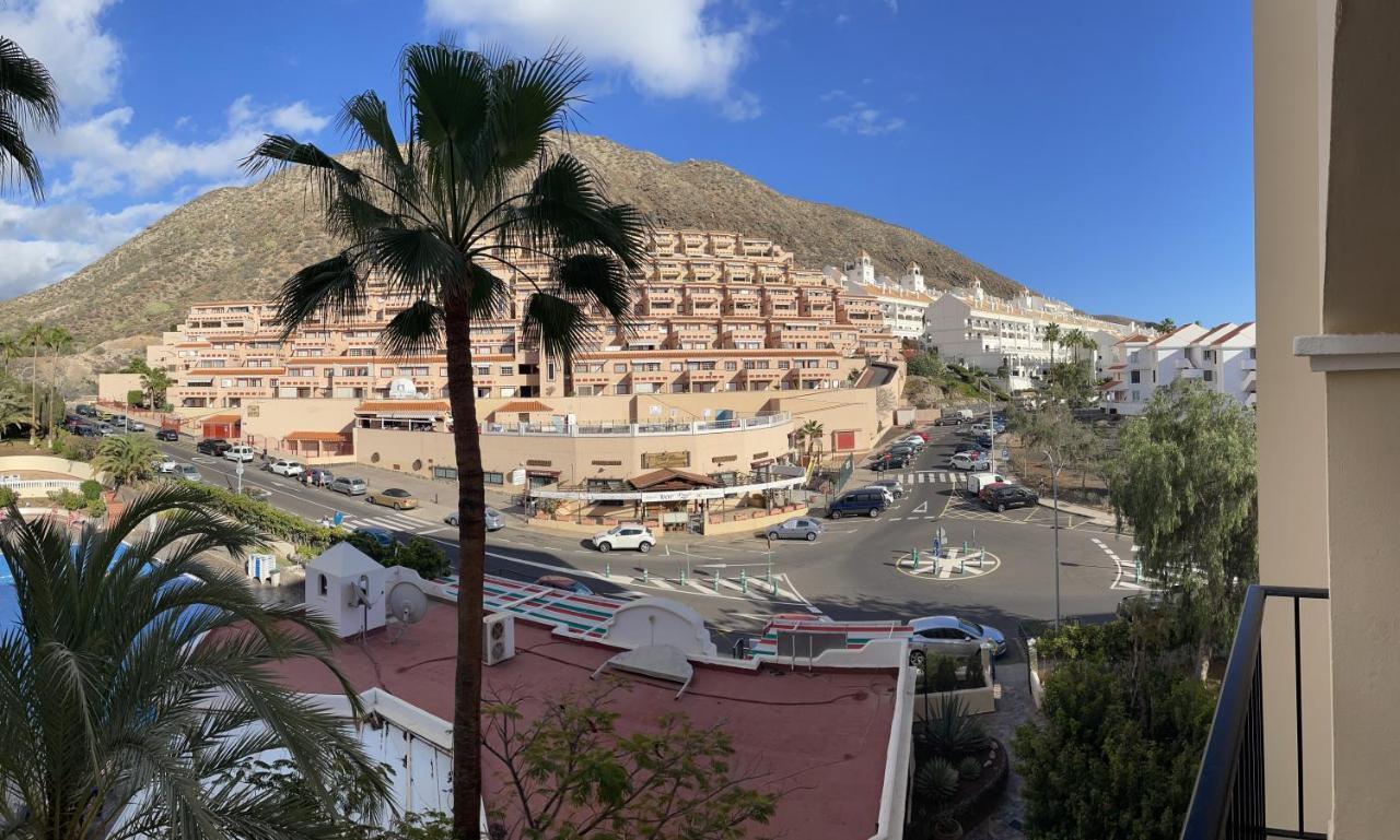 Castle Harbour Los Cristianos Beautiful Studio With Pool View Luaran gambar