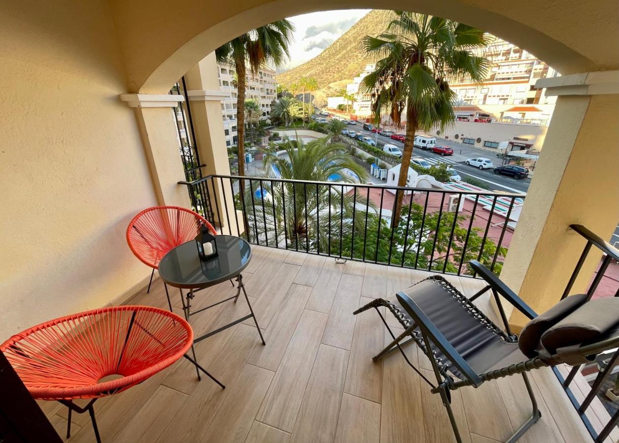 Castle Harbour Los Cristianos Beautiful Studio With Pool View Luaran gambar